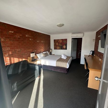 Pevensey Motor Lodge Эчука Экстерьер фото