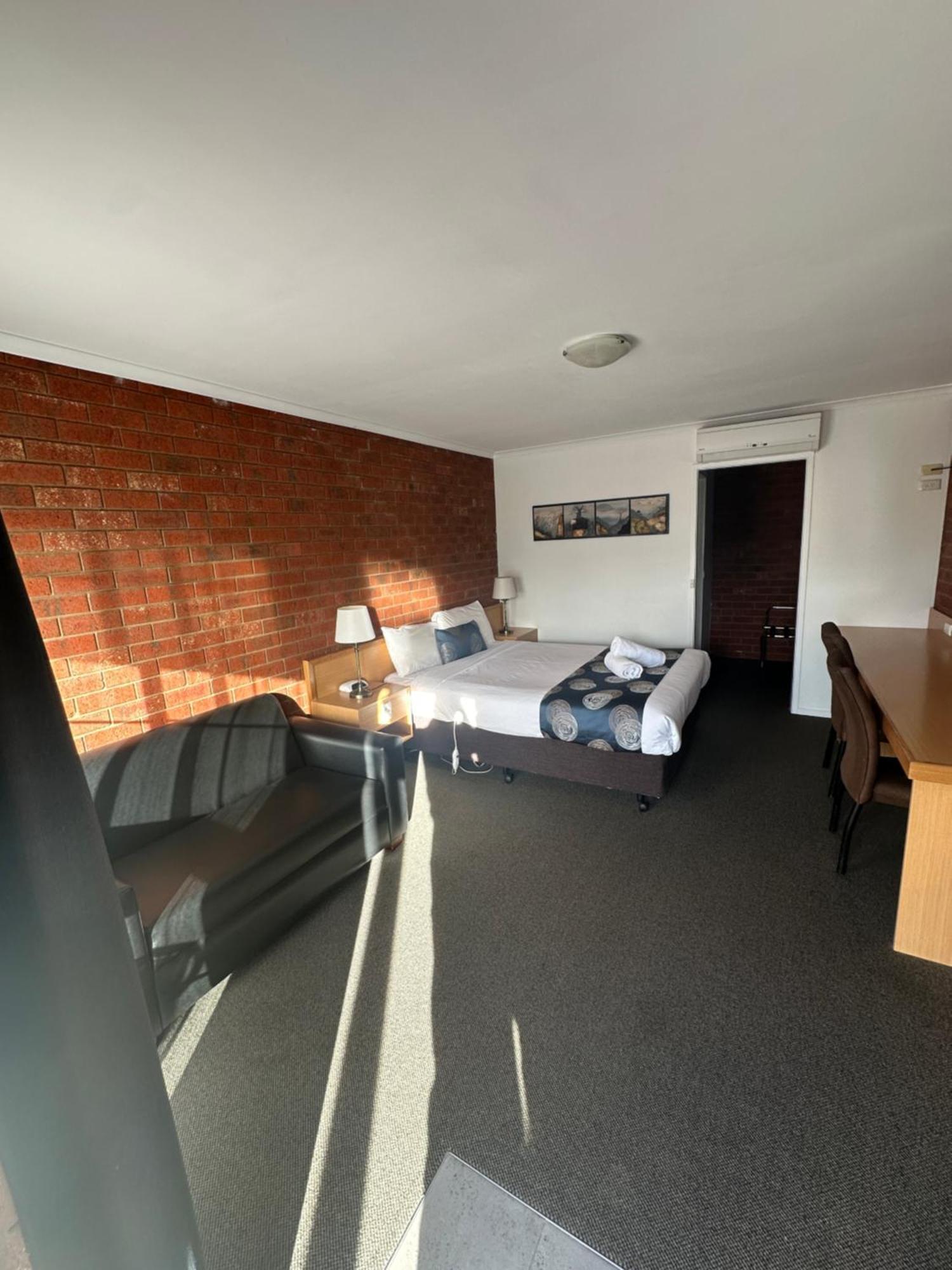 Pevensey Motor Lodge Эчука Экстерьер фото